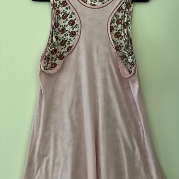 Chelsea And Violet Pink Shift Dress - Picture 4 of 4